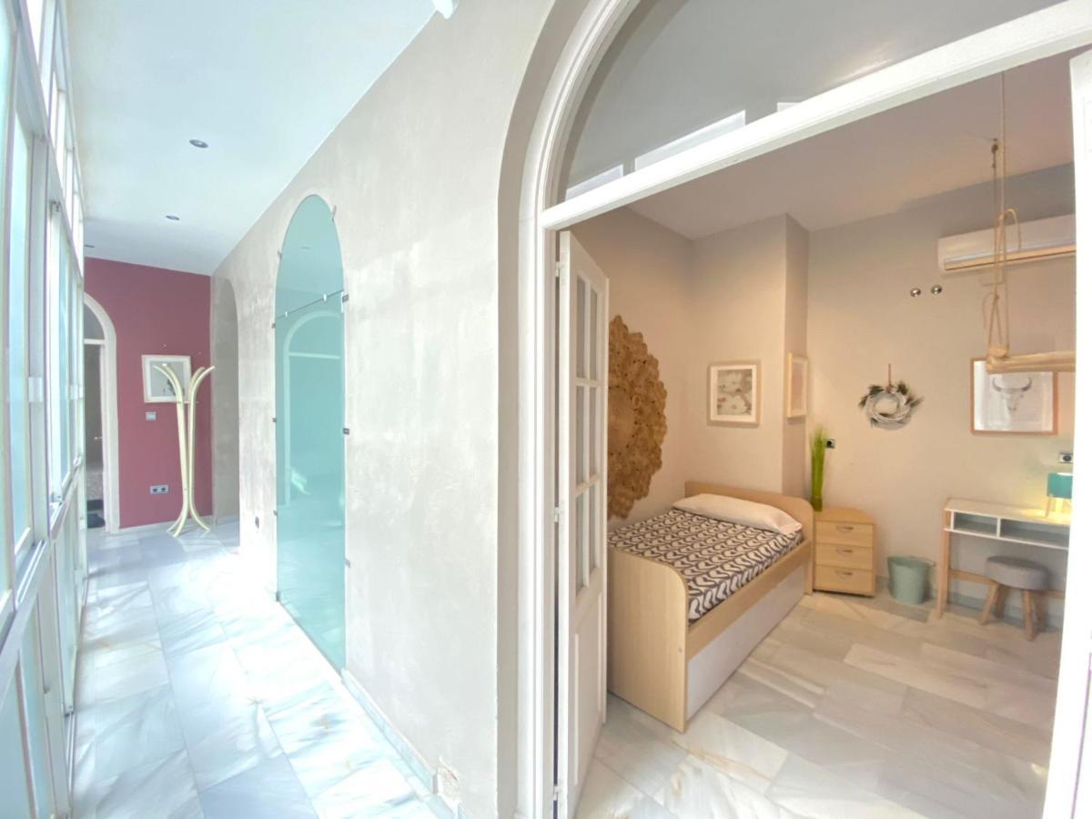 Apartamento Colon 1451 - Pleno Centro Y Wifi Gratis カディス エクステリア 写真