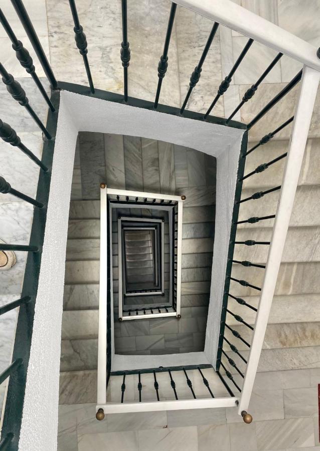 Apartamento Colon 1451 - Pleno Centro Y Wifi Gratis カディス エクステリア 写真