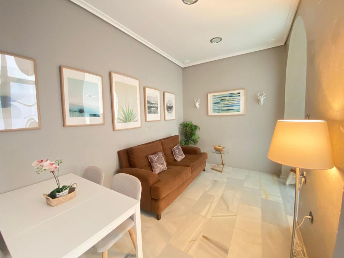 Apartamento Colon 1451 - Pleno Centro Y Wifi Gratis カディス エクステリア 写真
