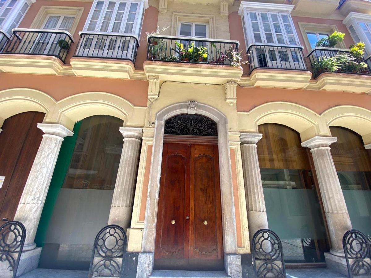 Apartamento Colon 1451 - Pleno Centro Y Wifi Gratis カディス エクステリア 写真